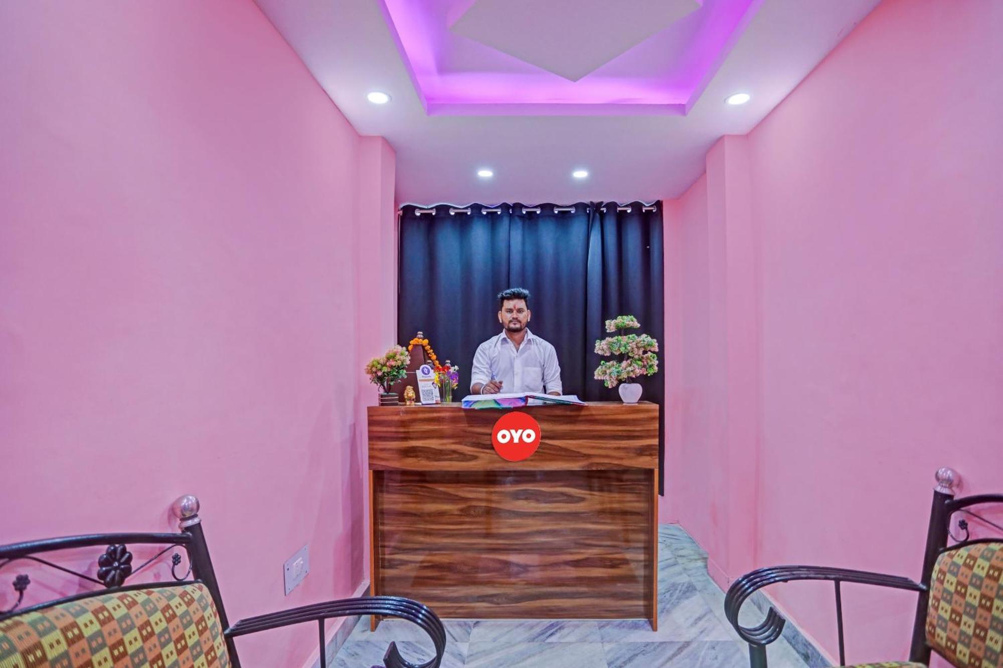 Hotel Flagship Grand Imperial Near Worlds Of Wonder Kālkāji Devi Esterno foto
